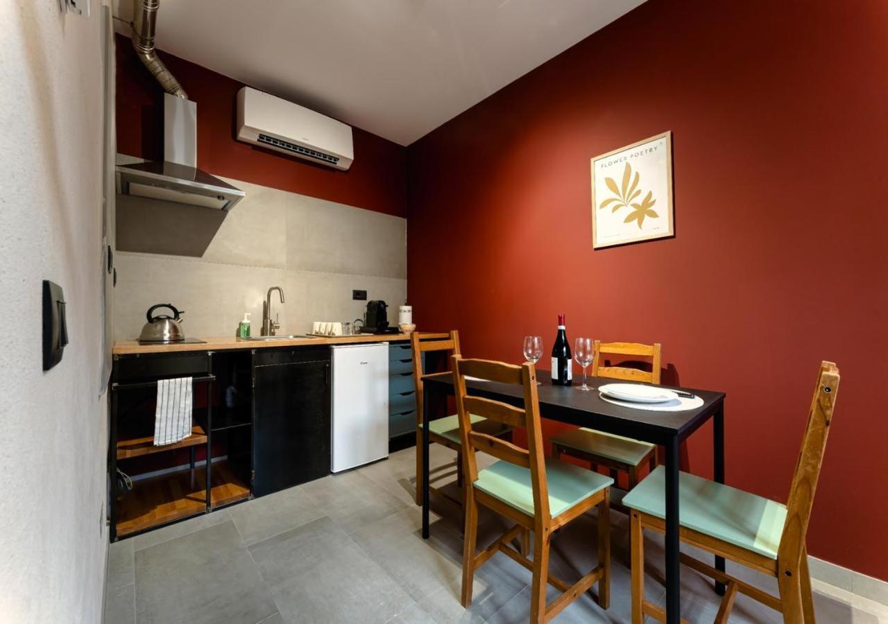 Residence La Corte - Bilocale 3 노바라 외부 사진