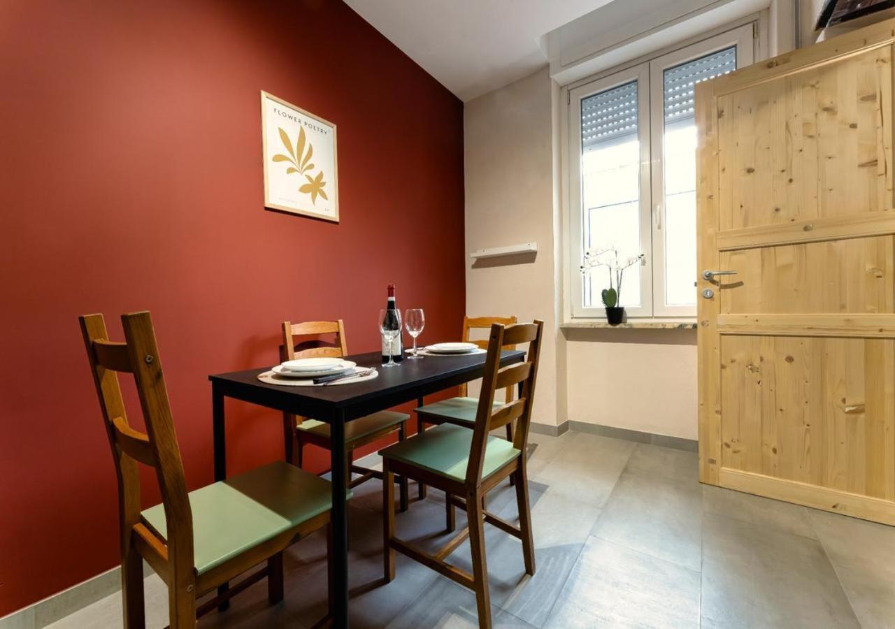 Residence La Corte - Bilocale 3 노바라 외부 사진