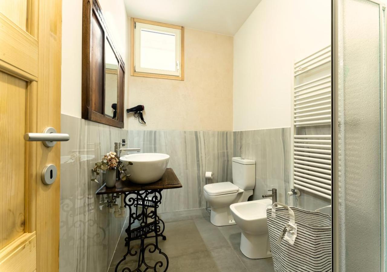Residence La Corte - Bilocale 3 노바라 외부 사진