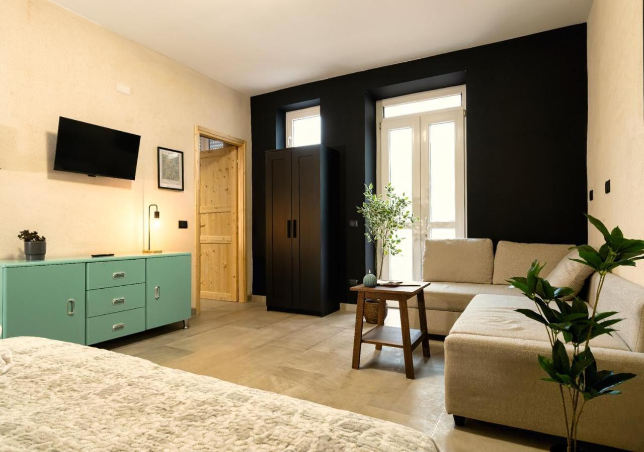 Residence La Corte - Bilocale 3 노바라 외부 사진